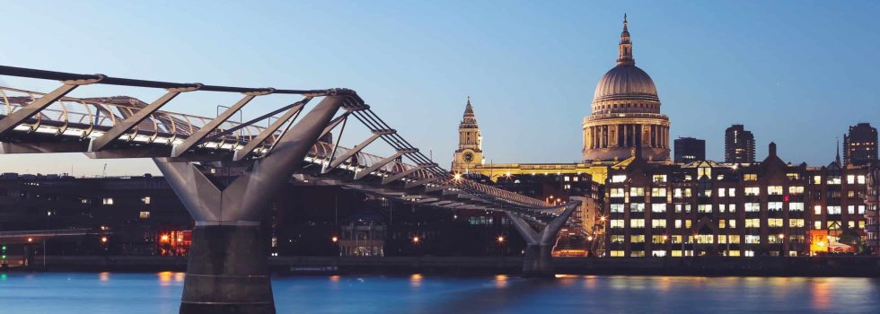 twilight-in-london-2026-01-05-05-09-04-utc
